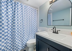 englishtowers1202-22-bath-2.jpg