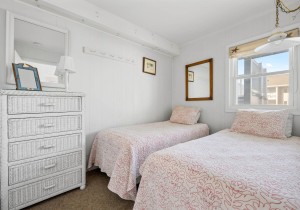 oceanmanor2n-23-bed-2.jpg