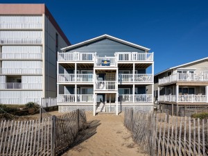 oceanmanor2n-3-ext-beach-side.jpg
