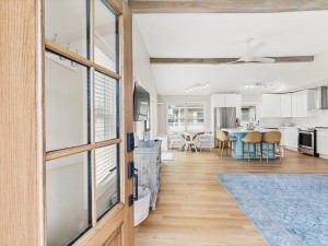 04-d51a8615-open-floor-plan.jpg
