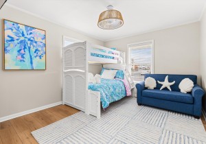 27-d51a8453-bedroom-3.jpg