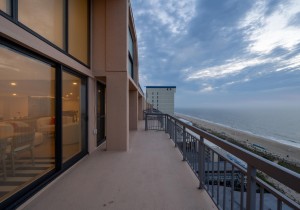 fountainhead1701-31-view-north.jpg