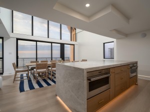 fountainhead1701-5-kitchen-and-dining.jpg