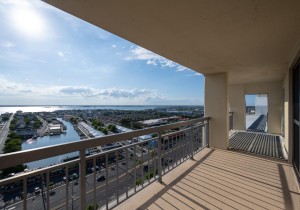 fountainhead1701west-3-bayside.jpg