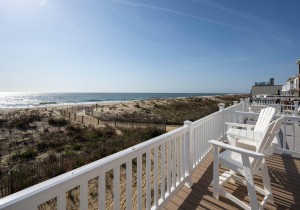 oceanvillage5-1-bal-and-view.jpg