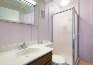 oceanvillage5-26-bathroom.jpg