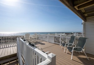 oceanvillage5-3-balc.jpg