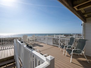 oceanvillage5-3-balc.jpg