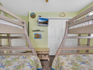 tiffbysea230bv2-16-bedroom-2.jpg