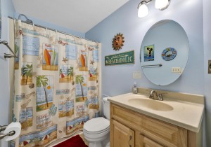 tiffbysea230bv2-17-bath-2.jpg