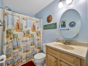 tiffbysea230bv2-17-bath-2.jpg