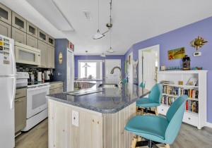 tiffbysea230bv2-9-kitchen.jpg