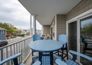 captivabay104-4-view.jpg