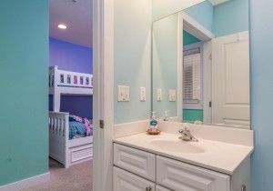 stkitts103-3suite4.jpg