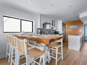 mariner3s-14-dining.jpg