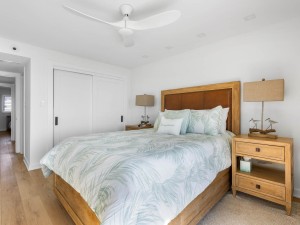 mariner3s-18-primary-bedroom.jpg
