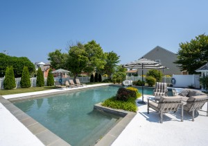 teal1501-11-pool.jpg
