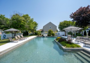 teal1501-12-pool.jpg