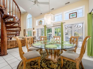 teal1501-31-dining-area-informal.jpg