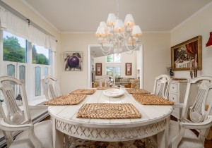 teal1501-34-dining-area.jpg