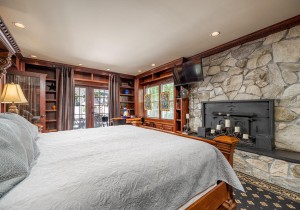 teal1501-44-bedroom-1-1st-floor.jpg