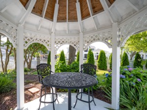 teal1501-6-gazebo.jpg
