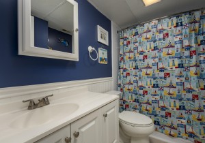 thunderisland106c-13-bath-2.jpg