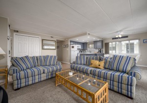 thunderisland106c-7-living-area.jpg