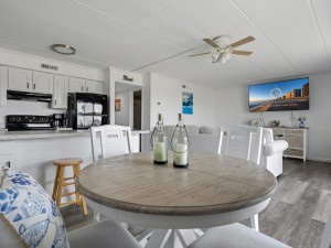 assateaguehouse107-11-dining.jpg