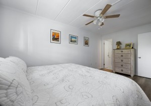 assateaguehouse107-16-bedroom-1.jpg