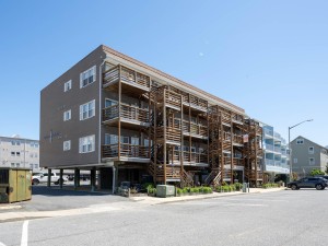 oceanpoint303-1-ext.jpg