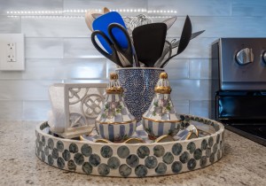 triotons101a-25-kitchen.jpg
