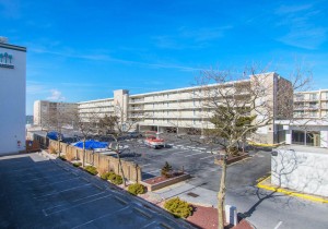 whitebay456b-9849-exterior.jpg