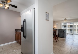 wightbay456b-10-kitchen.jpg