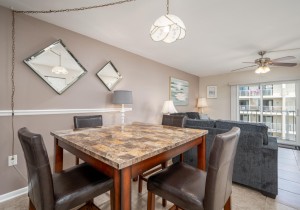 wightbay456b-9-dining-area.jpg