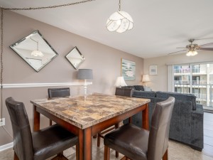 wightbay456b-9-dining-area.jpg
