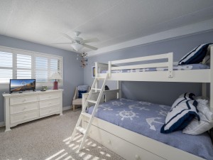 atlantis706-16-bedroom-2.jpg