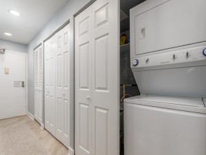 atlantis706-20-laundry.jpg