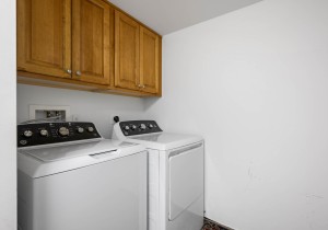 belmar102-25-laundry.jpg