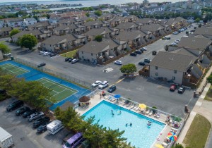 cluboceanvillapool-3.jpg