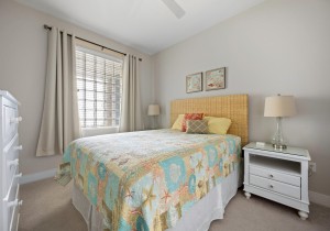 gateway611-22-bedroom-2.jpg