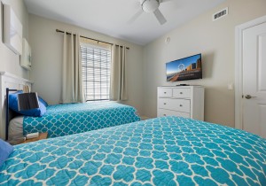 gateway611-26-bedroom-3.jpg
