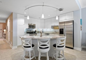 gg-711-14-kitchen.jpg
