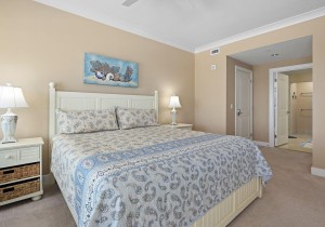 gg-711-192-primary-bedroom.jpg