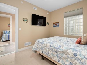 gg-711-23-bedroom-2.jpg