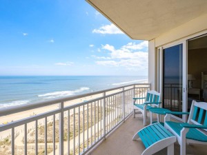 gg-711-35-balcony.jpg
