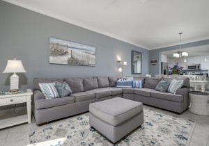 gateway510-13-living-area.jpg