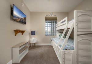 gateway510-20-bedroom-3.jpg