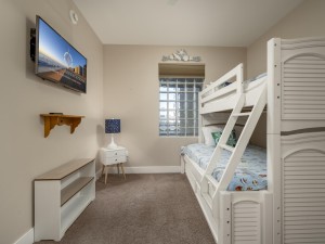 gateway510-20-bedroom-3.jpg