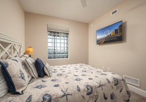 gateway510-22-bedroom-2.jpg
